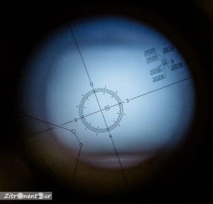 Blick durch das Polsucherfernrohr des Star Adventurers von Sky-Watcher