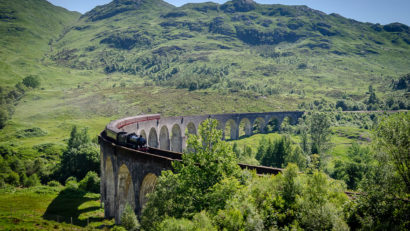 Glenfinnan Viaduct und The Jacobite Steam Train