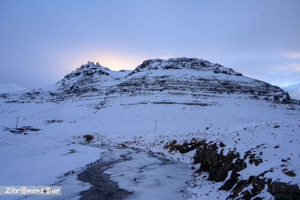 Eislandschaft am Kirkjufellsfoss